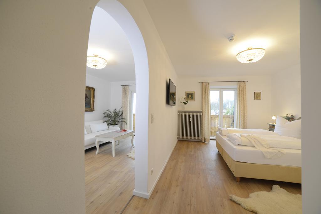 Chiemseepanorama Hotel Gstadt am Chiemsee